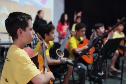 Com familiares e amigos, alunos do Guri- Polo Ilha Comprida participaram de Audição no Espaço Cultural